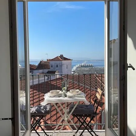 Apartmán снеск Q,r-с0de First -,-wonderful Attico Riverview-lux Boa Casa Portuguesa *