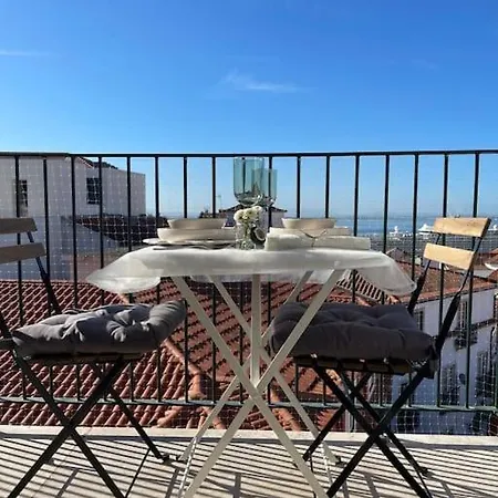 снеск Q,r-с0de First -,-wonderful Attico Riverview-lux Boa Casa Portuguesa Лісабон
